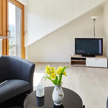 Lejlighed Mendgen Mit Panoramablick